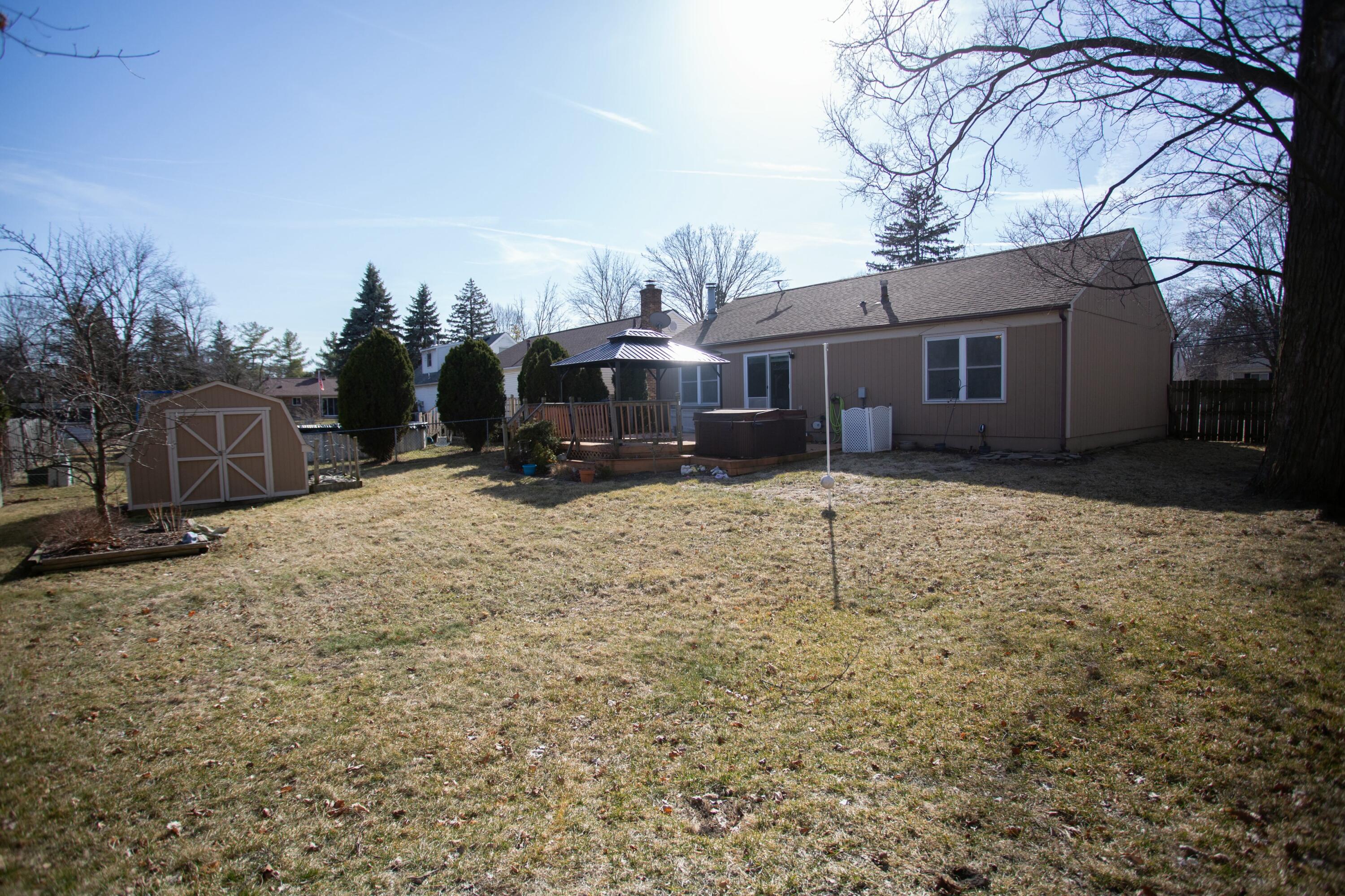 11220 Stark Road Livonia, MI 48150 - Photo 19 of 20 tempImagepuEvj0