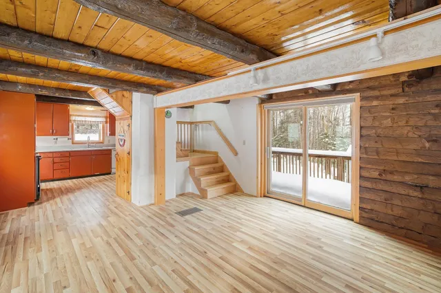 $285,000 | 333 Chamberlain Road, Canaan, VT 05903