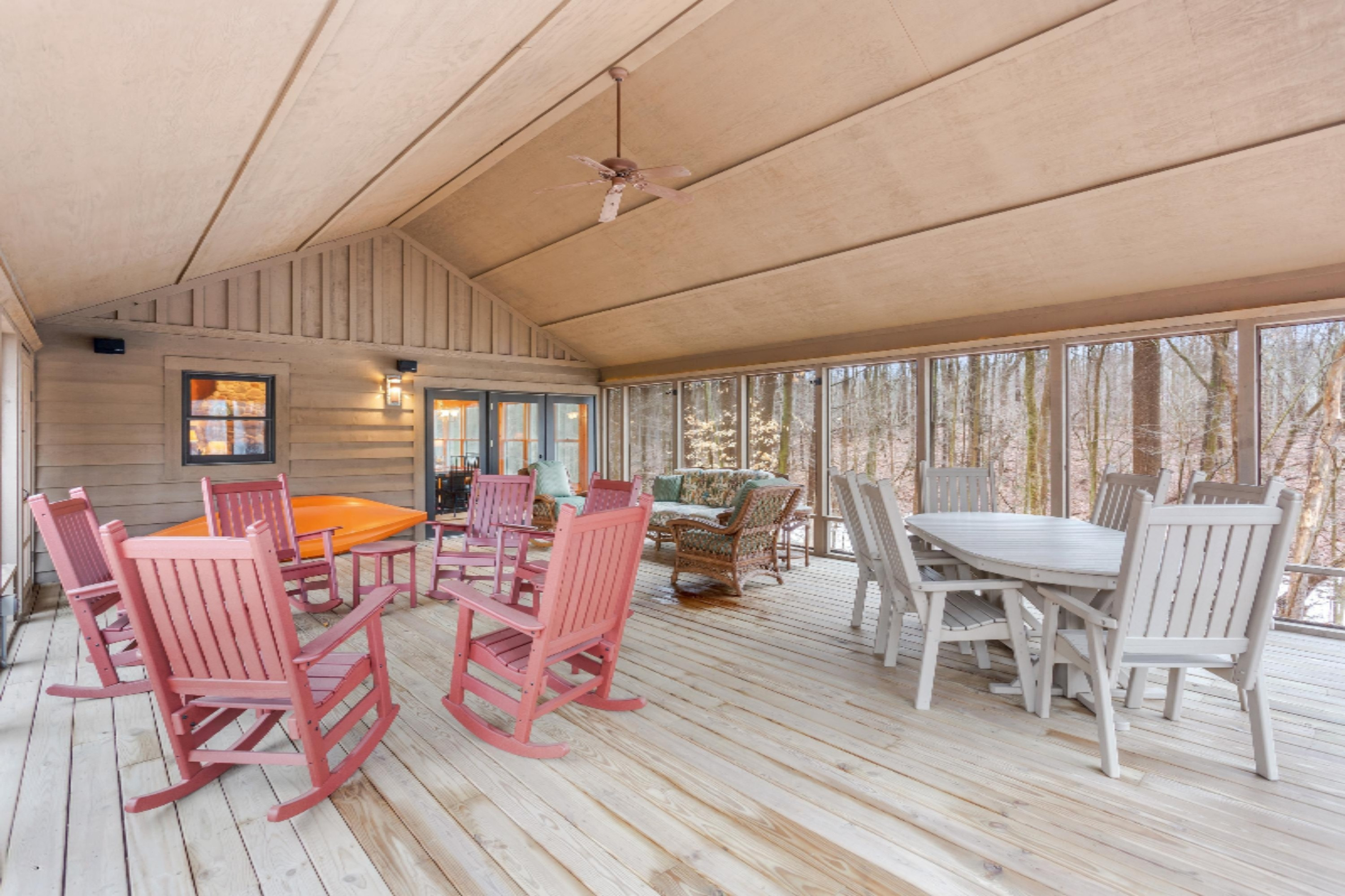 1961 Camp Madron Road, Unit 31 Buchanan, MI 49107 - Photo 8 of 36 16_31CampMadronRoad_66003_ScreenedinPorc