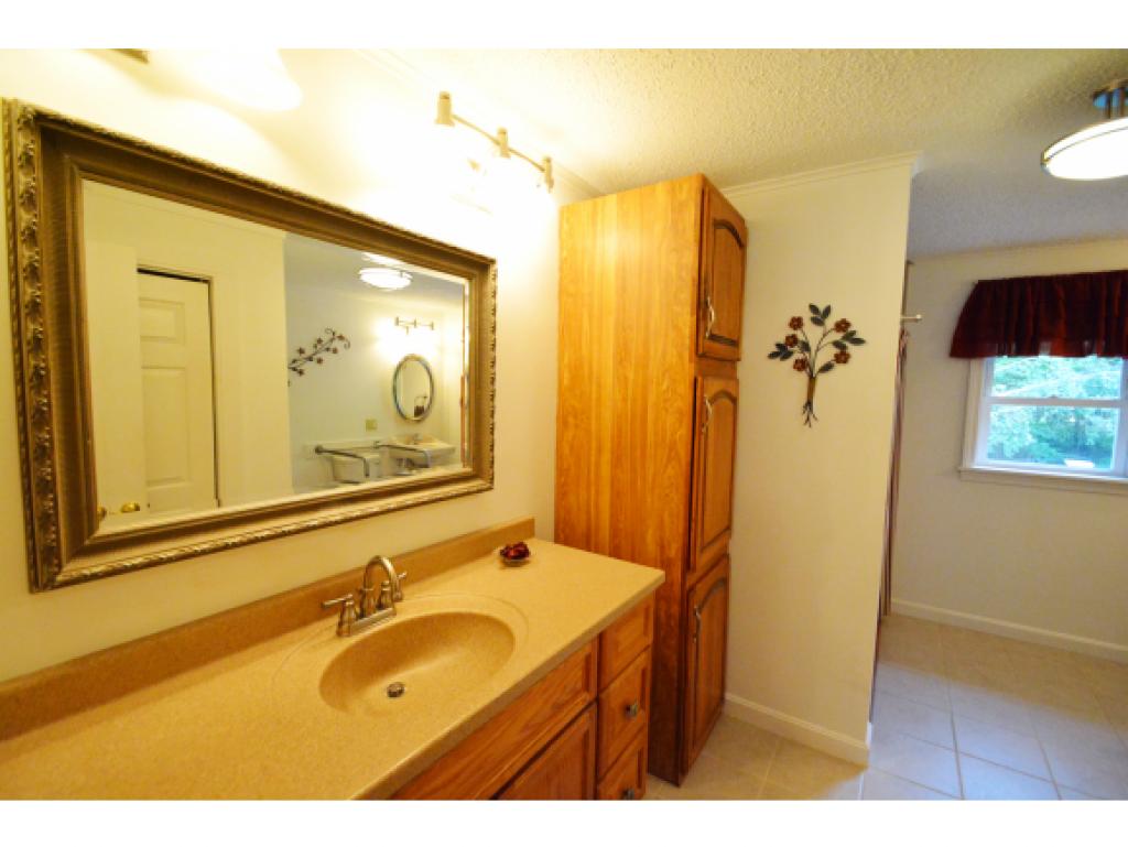 43 Old Milton Road Rochester, NH 03868 - Photo 14 of 36