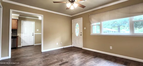 $1,475 | 246 Woodland Circle, Ocean Springs, MS 39564