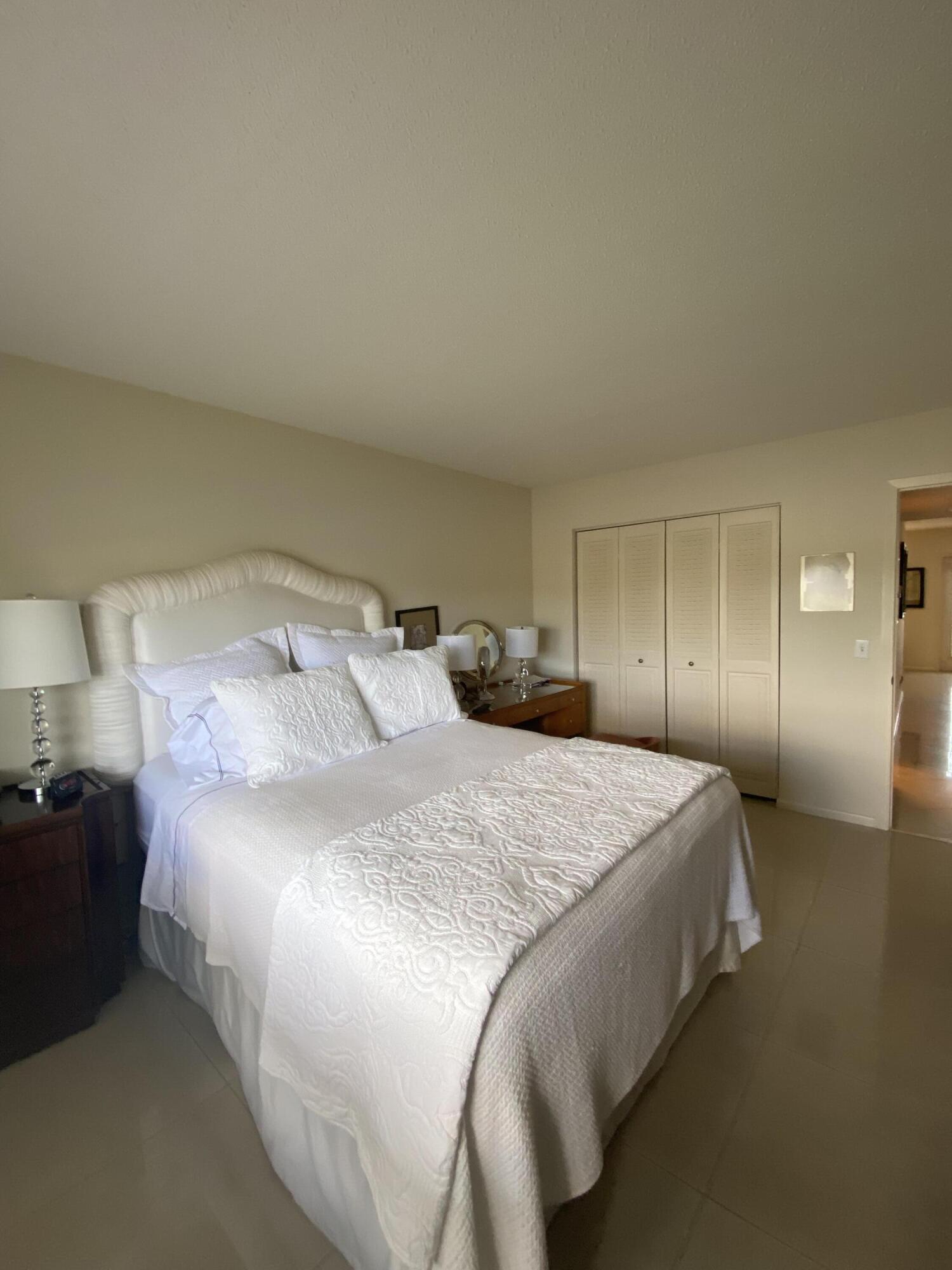 3033 Exeter, Unit 3033 Boca Raton, FL 33434 - Photo 10 of 15 IMG-1704