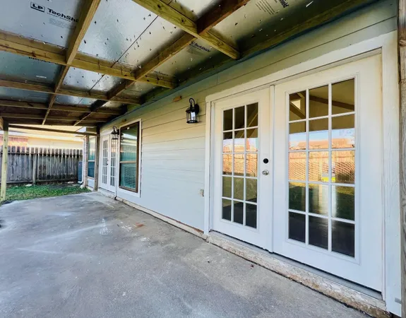 $1,900 | 11714 Spring Grove Drive, Houston, TX 77099