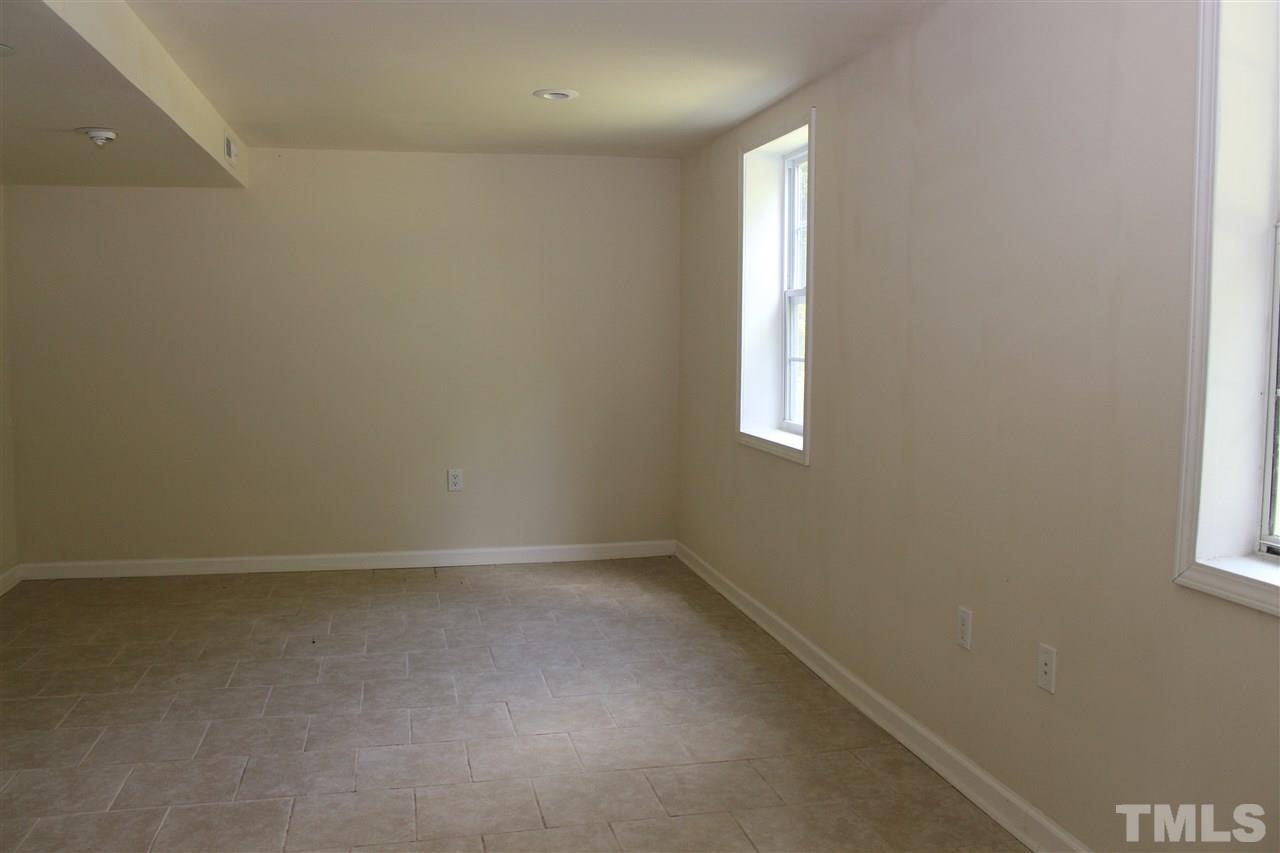 2105 Carthage Circle Raleigh, NC 27604 - Photo 20 of 24