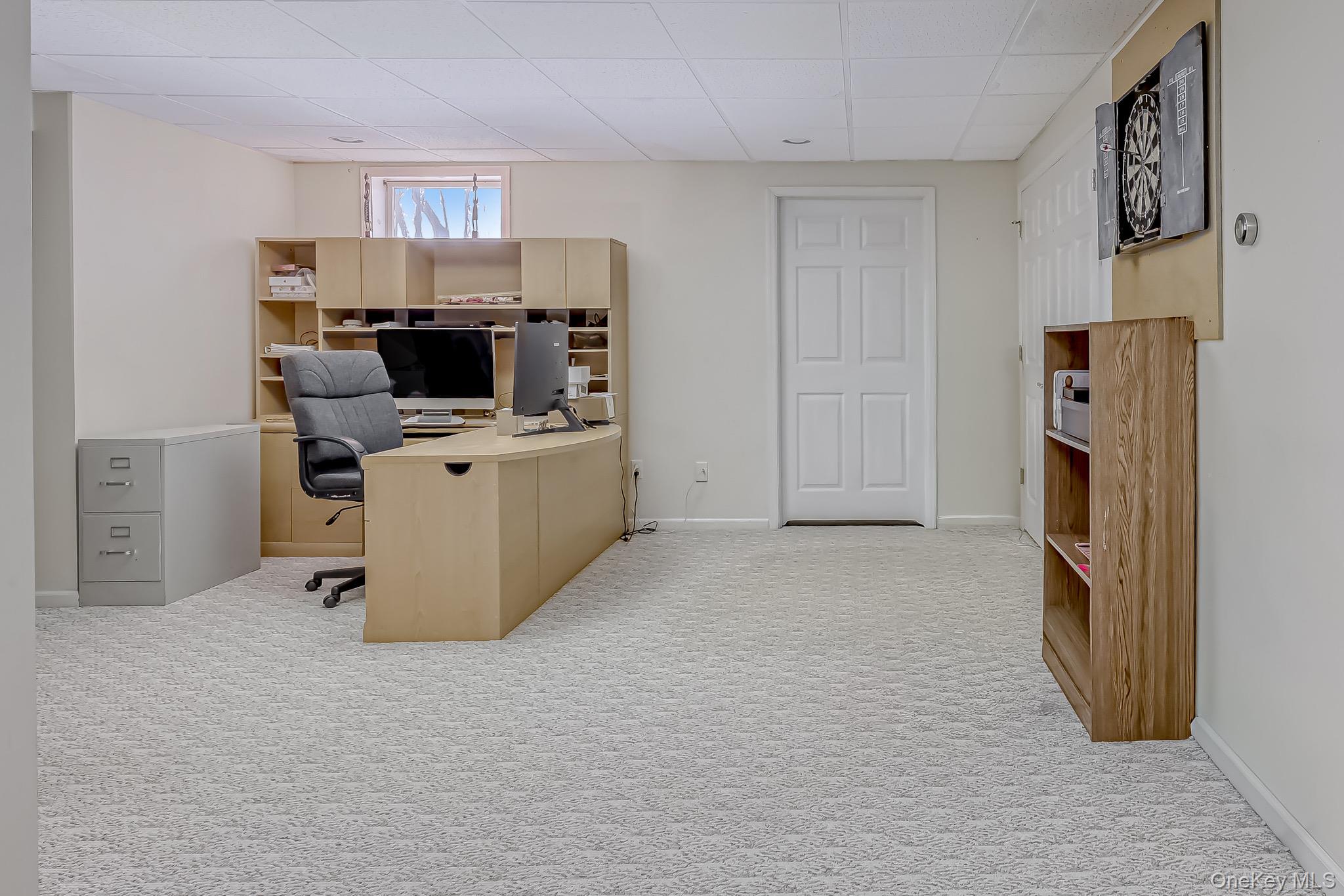 6 Wedge Way Suffern, NY 10901 - Photo 19 of 27 a view of kitchen with refrigerator stove and microwave