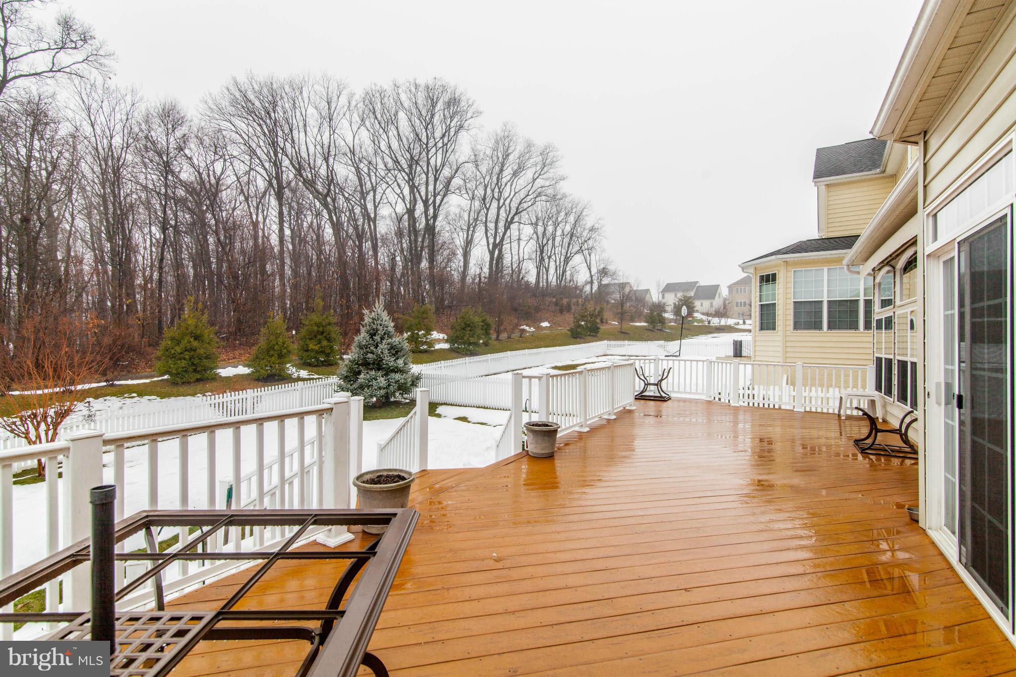 23122 Birch Mead Road Clarksburg, MD 20871 - Photo 27 of 30 Deck