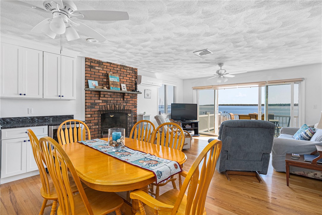 26 Riptide Drive North Kingstown, RI 02874 - Photo 15 of 38