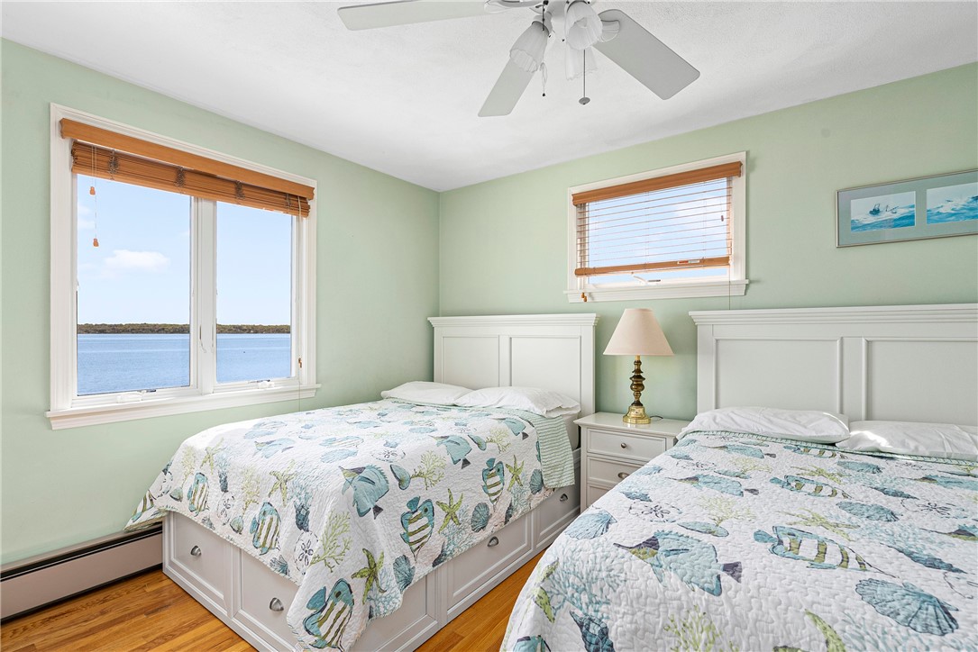 26 Riptide Drive North Kingstown, RI 02874 - Photo 17 of 38