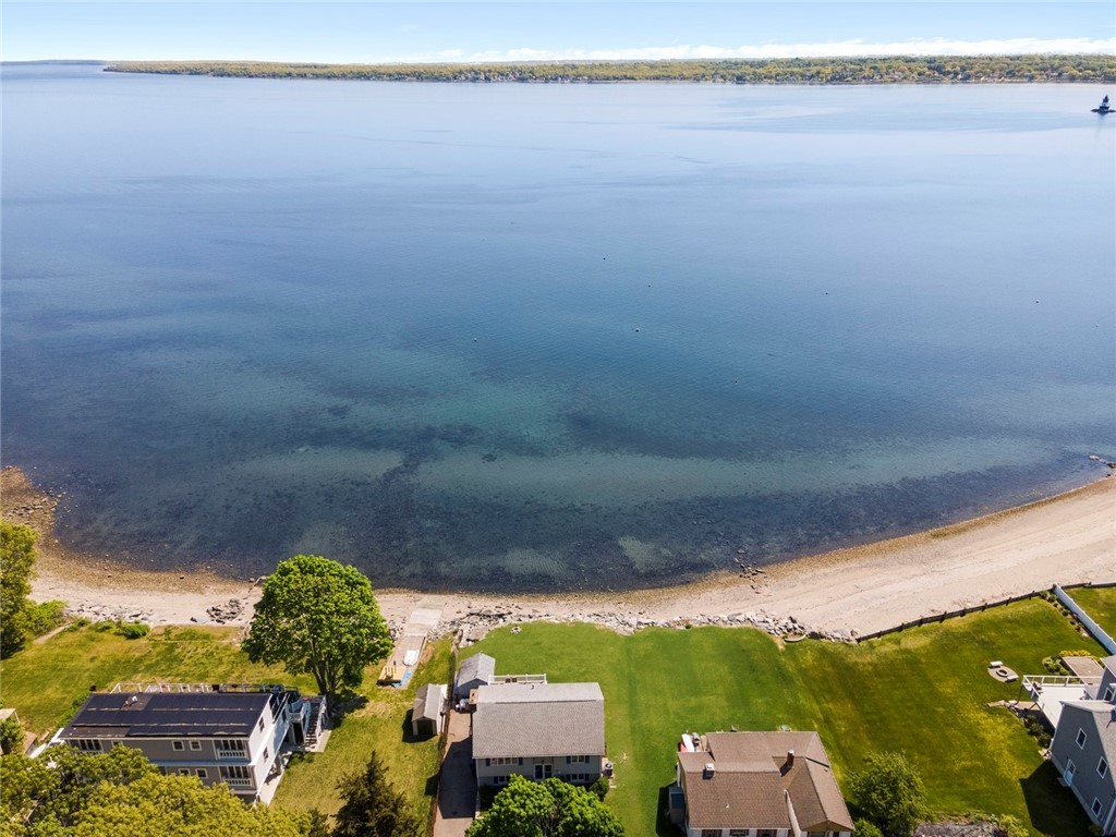 26 Riptide Drive North Kingstown, RI 02874 - Photo 33 of 38