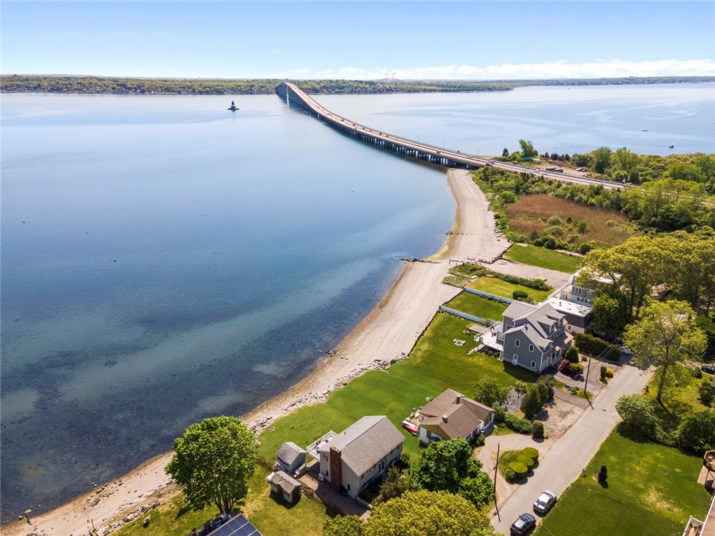 26 Riptide Drive North Kingstown, RI 02874 - Photo 35 of 38