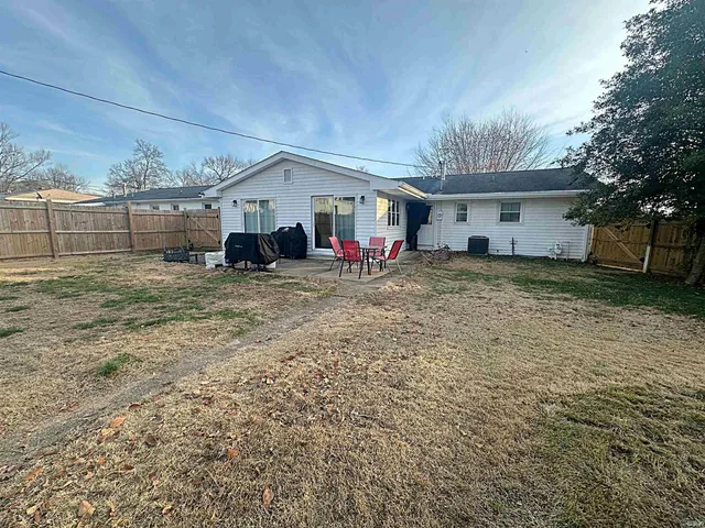 $260,000 | 18 Lynwood Drive, Washington, IN 47501