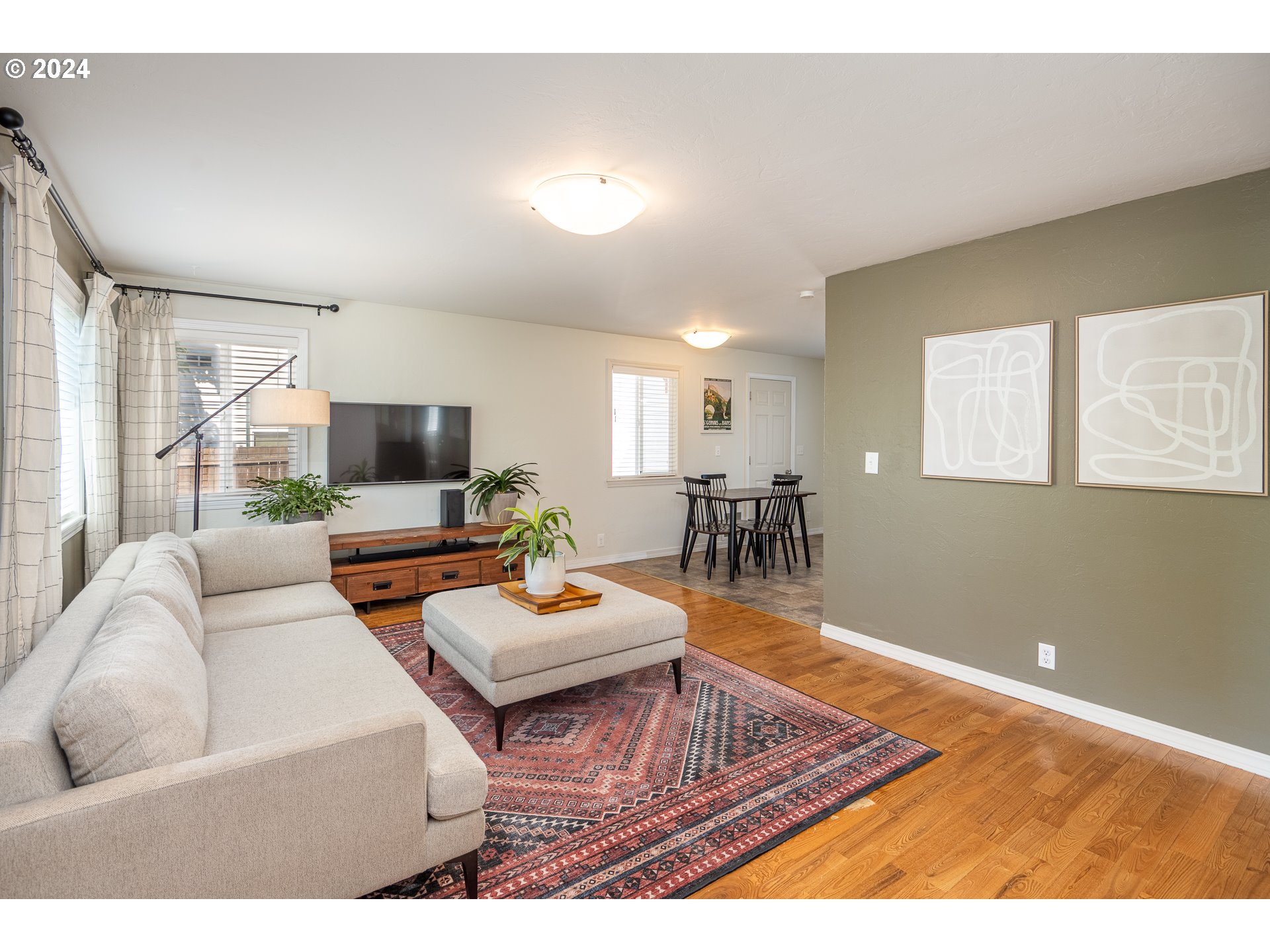 1039 4th Street Springfield, OR 97477 - Photo 5 of 24