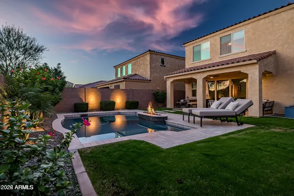 $3,595 | 517 Balao Drive, Phoenix, AZ 85085