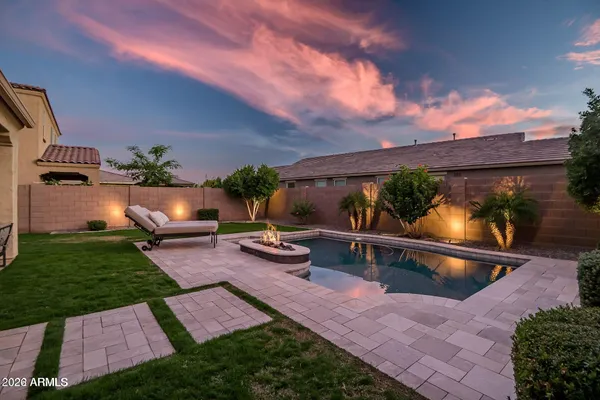 $3,595 | 517 Balao Drive, Phoenix, AZ 85085