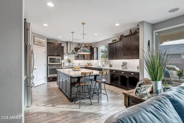 $3,595 | 517 Balao Drive, Phoenix, AZ 85085