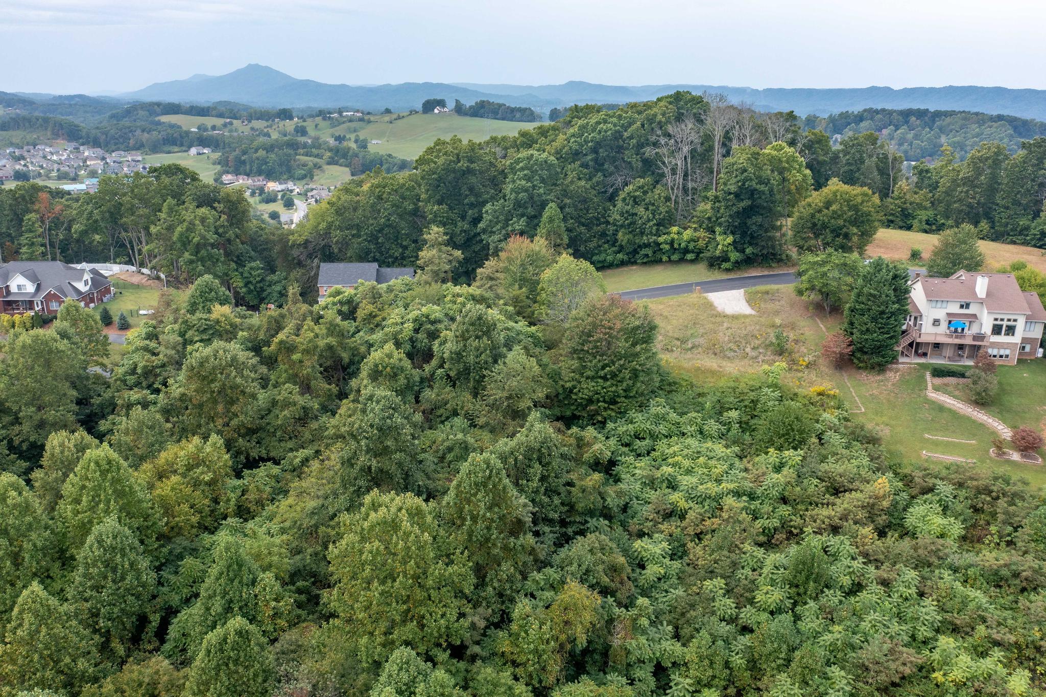 473 Hidden Acres Road, Unit 1517 Kingsport, TN 37664 - Photo 16 of 22 473 Hidden Acres Road (21 of 35)
