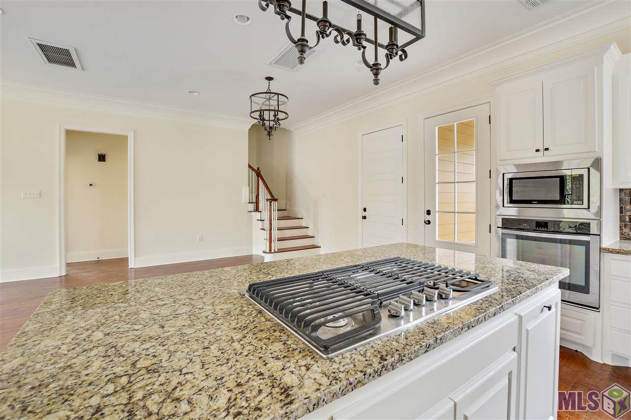 2039 Rue Venelle Baton Rouge, LA 70808 - Photo 12 of 28