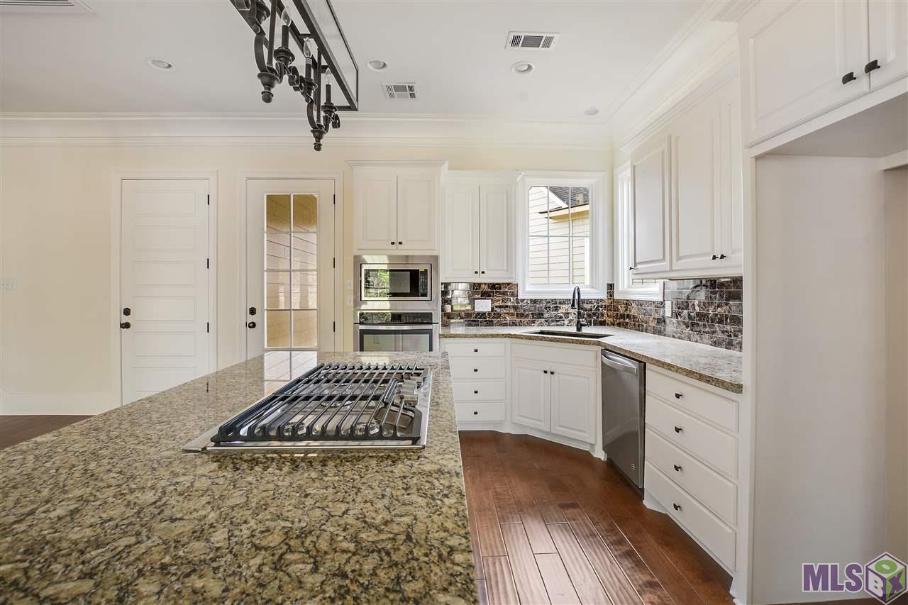 2039 Rue Venelle Baton Rouge, LA 70808 - Photo 10 of 28