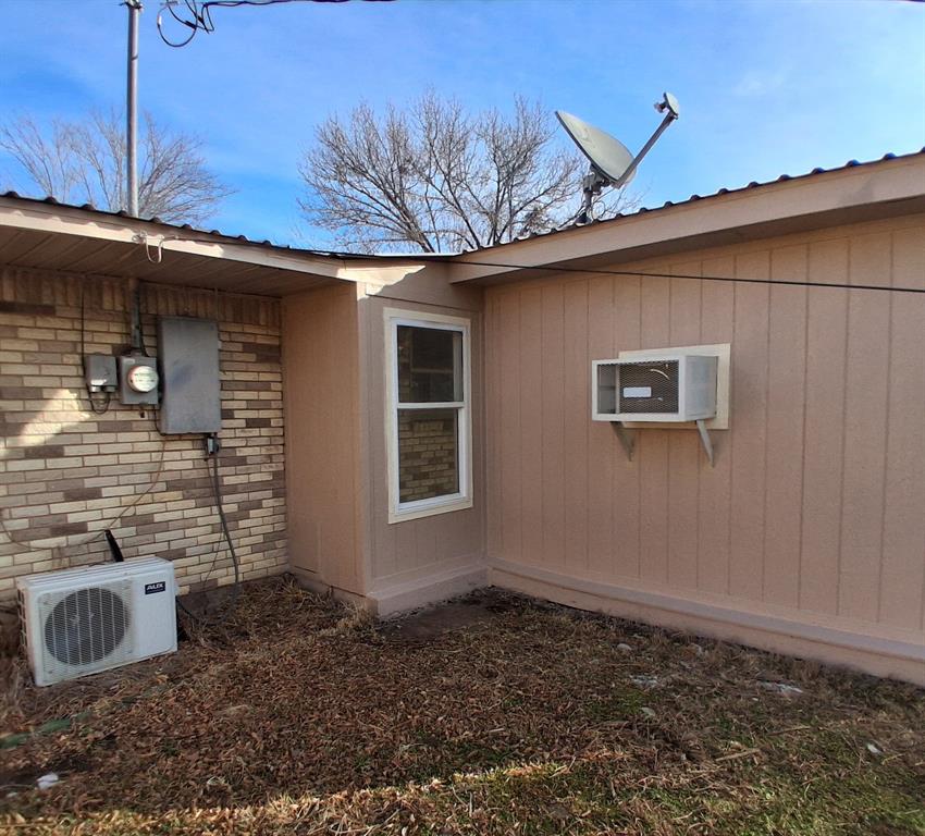 516 Forrest Lane Denison, TX 75021 - Photo 15 of 16