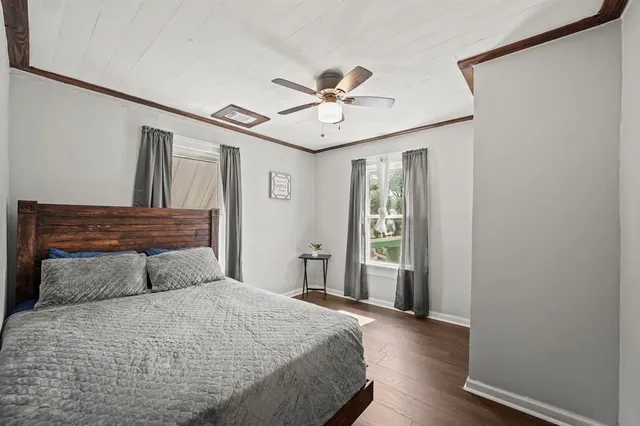 $1,750 | 3223 Avenue M, Galveston, TX 77550