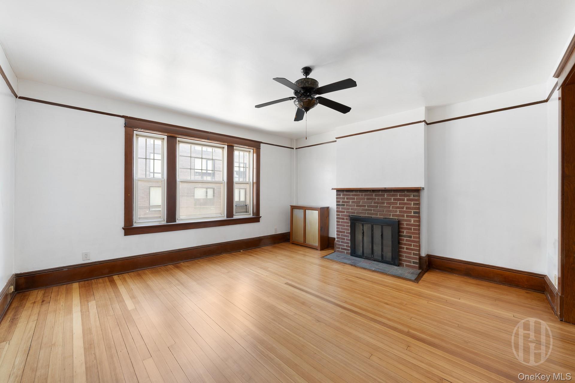 27 Locust Avenue, Unit 2S New Rochelle, NY 10801 - Photo 3 of 15