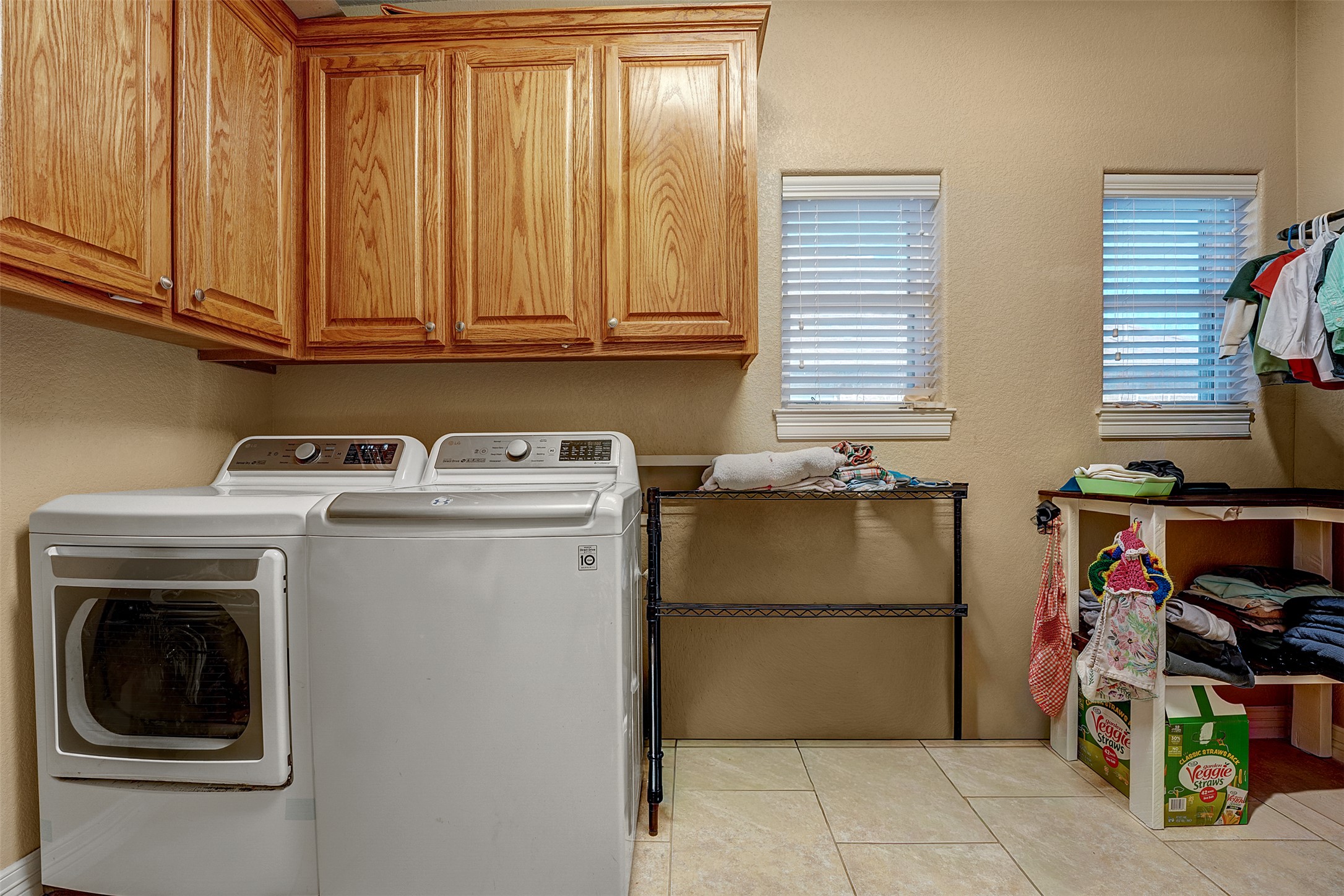 100 Magan Lane Jarrell, TX 76537 - Photo 25 of 31 a utility room with dryer and washer