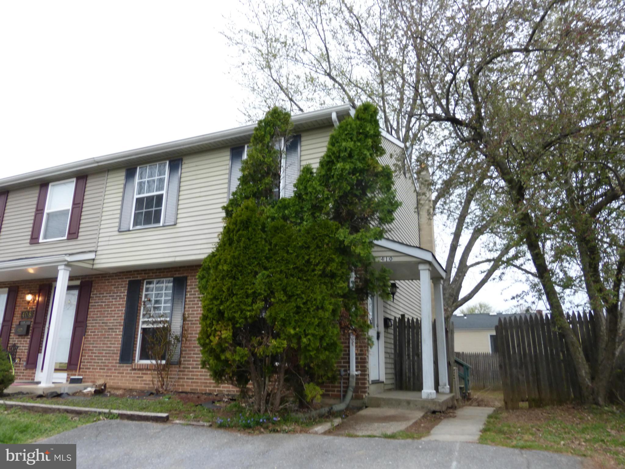 410 Heather Ridge Drive Frederick, MD 21702 - Photo 1 of 15 Exterior (Front)