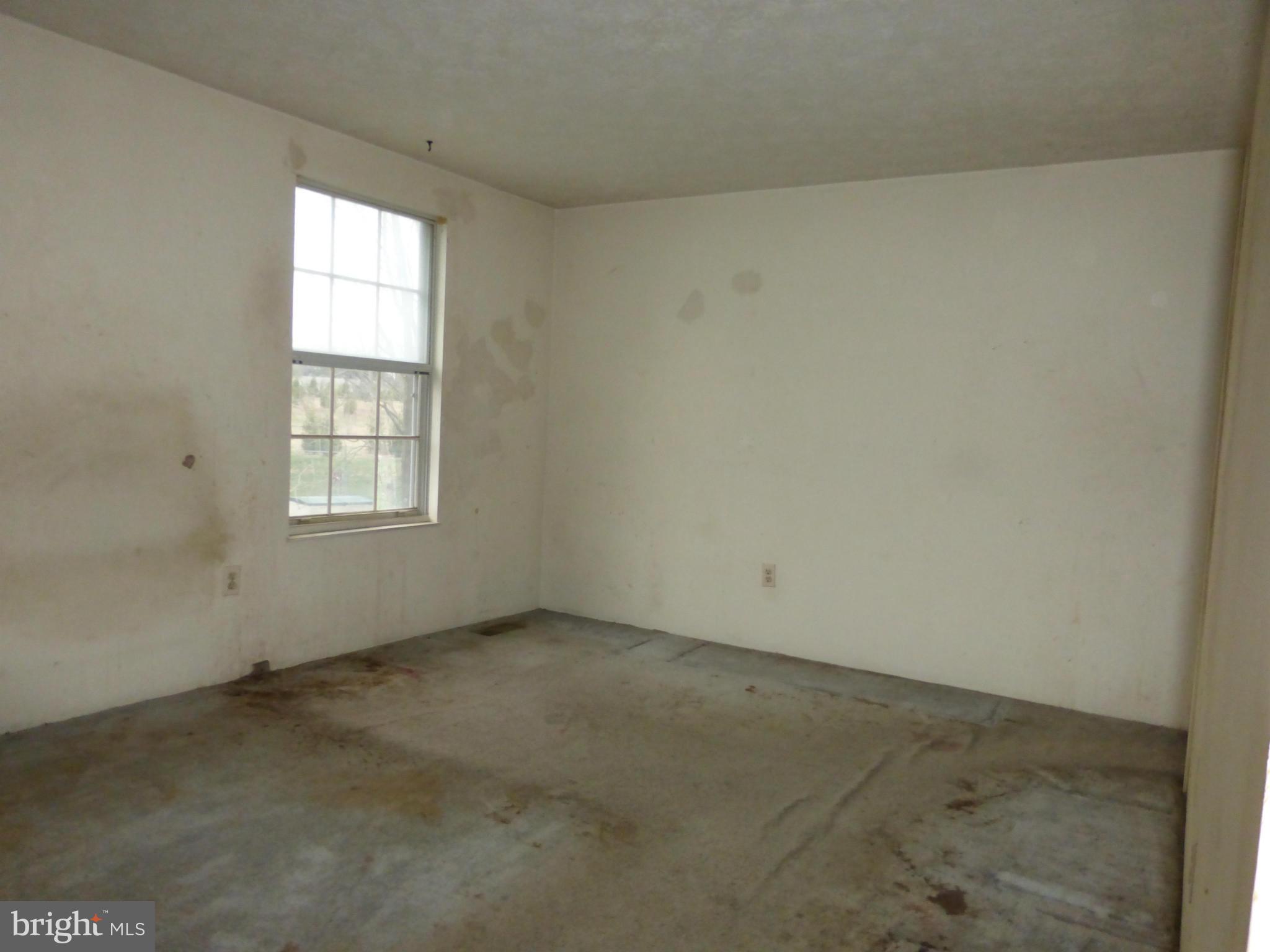 410 Heather Ridge Drive Frederick, MD 21702 - Photo 7 of 15 Interior (General)