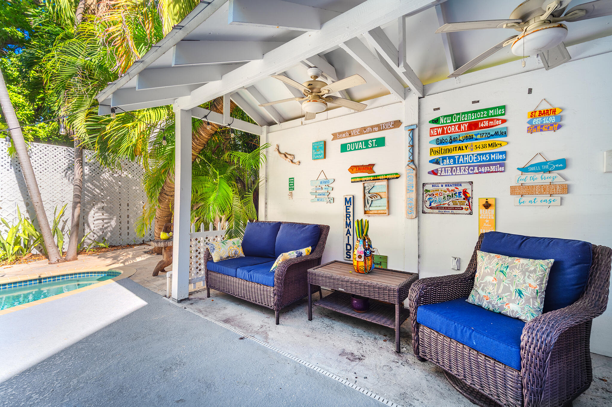 421 United Street Key West, FL 33040 - Photo 22 of 47 a outdoor living space with furniture and garden view