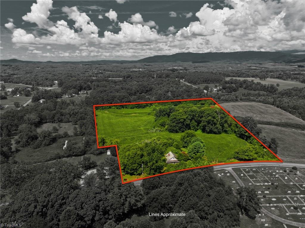 360 Mountain Park Road State Road, NC 28676 - Photo 2 of 22 Gallery Image 2