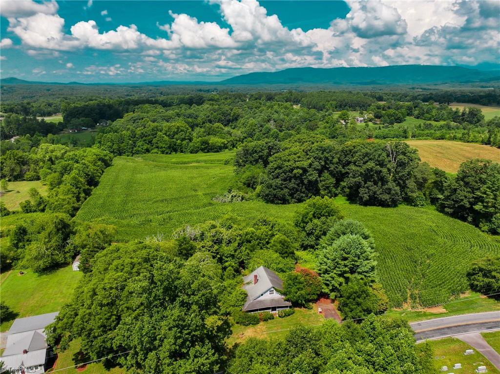 360 Mountain Park Road State Road, NC 28676 - Photo 3 of 22 Gallery Image 3