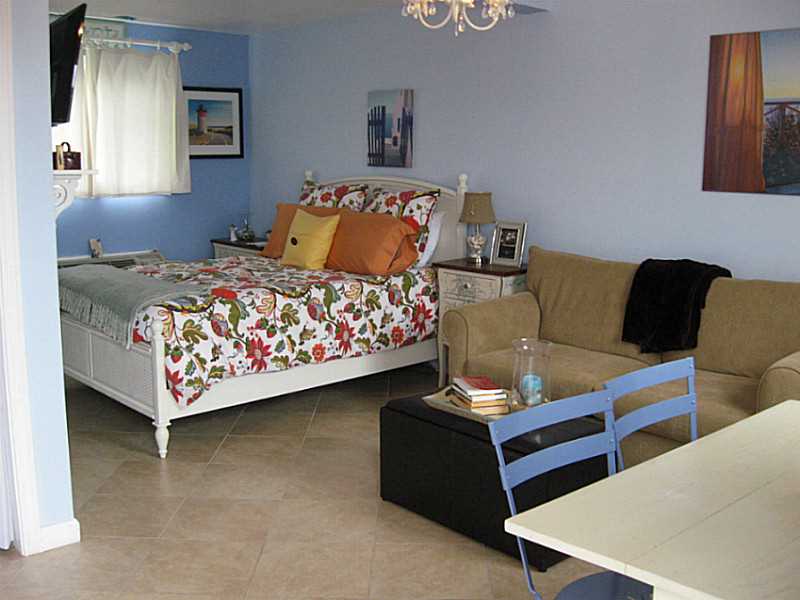53 Winnapaug Road, Unit 25 Westerly, RI 02891 - Photo 8 of 15 Bedroom.