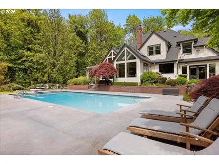 $2,100,000 | 21469 Waterford Place, West Linn, OR 97068