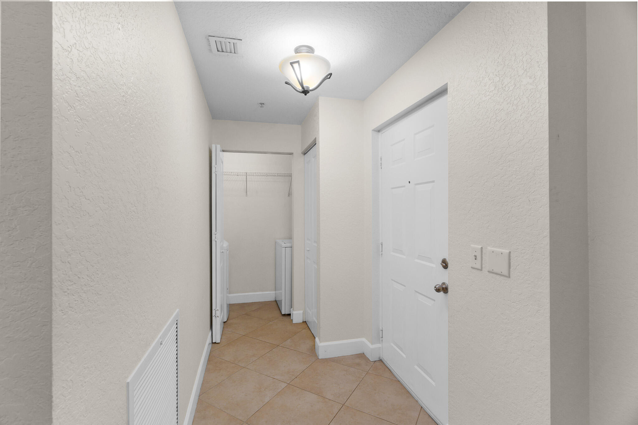 1108 Renaissance Way Boynton Beach, FL 33426 - Photo 12 of 41 Foyer