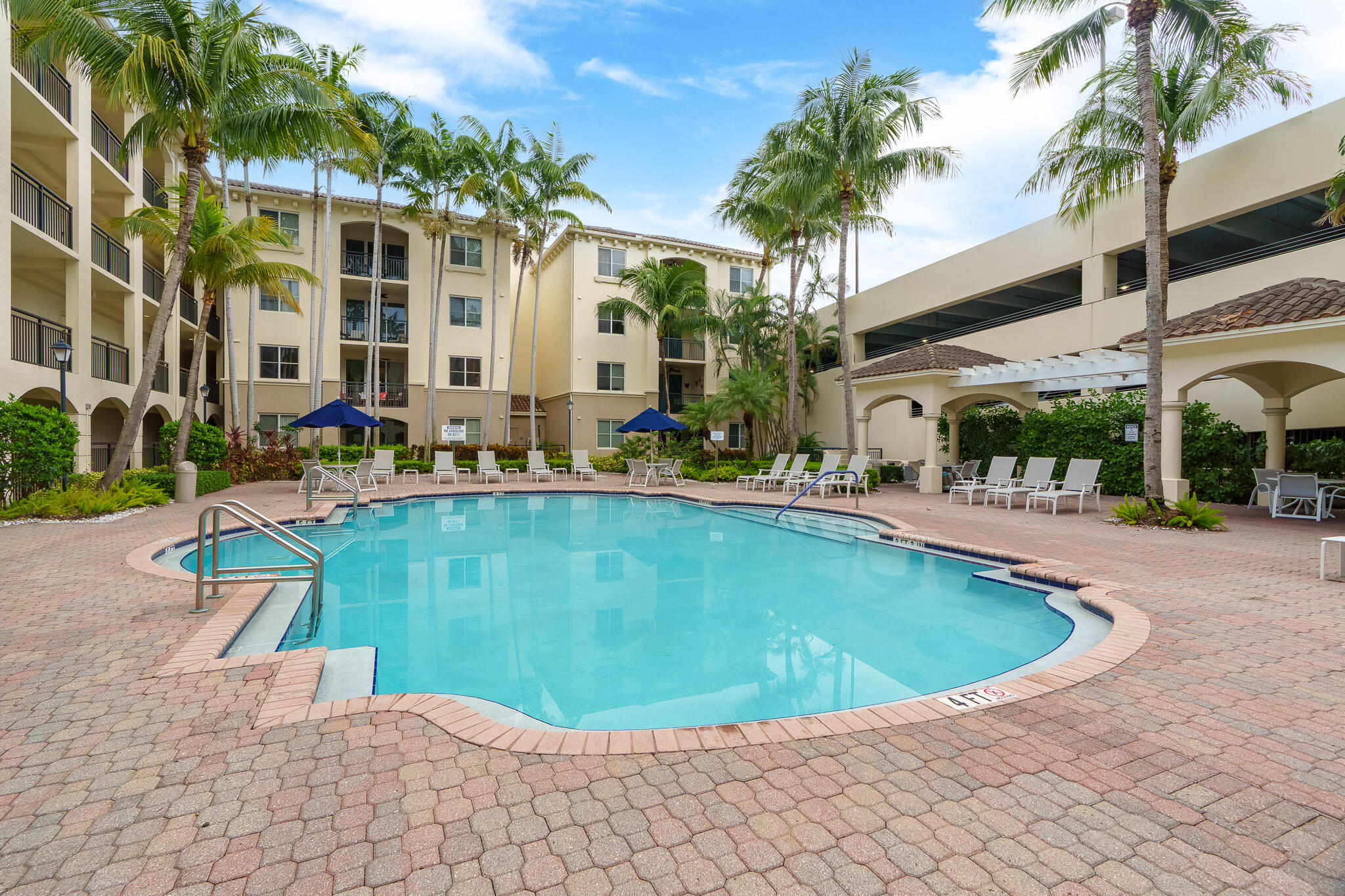 1108 Renaissance Way Boynton Beach, FL 33426 - Photo 5 of 41 Community Pool