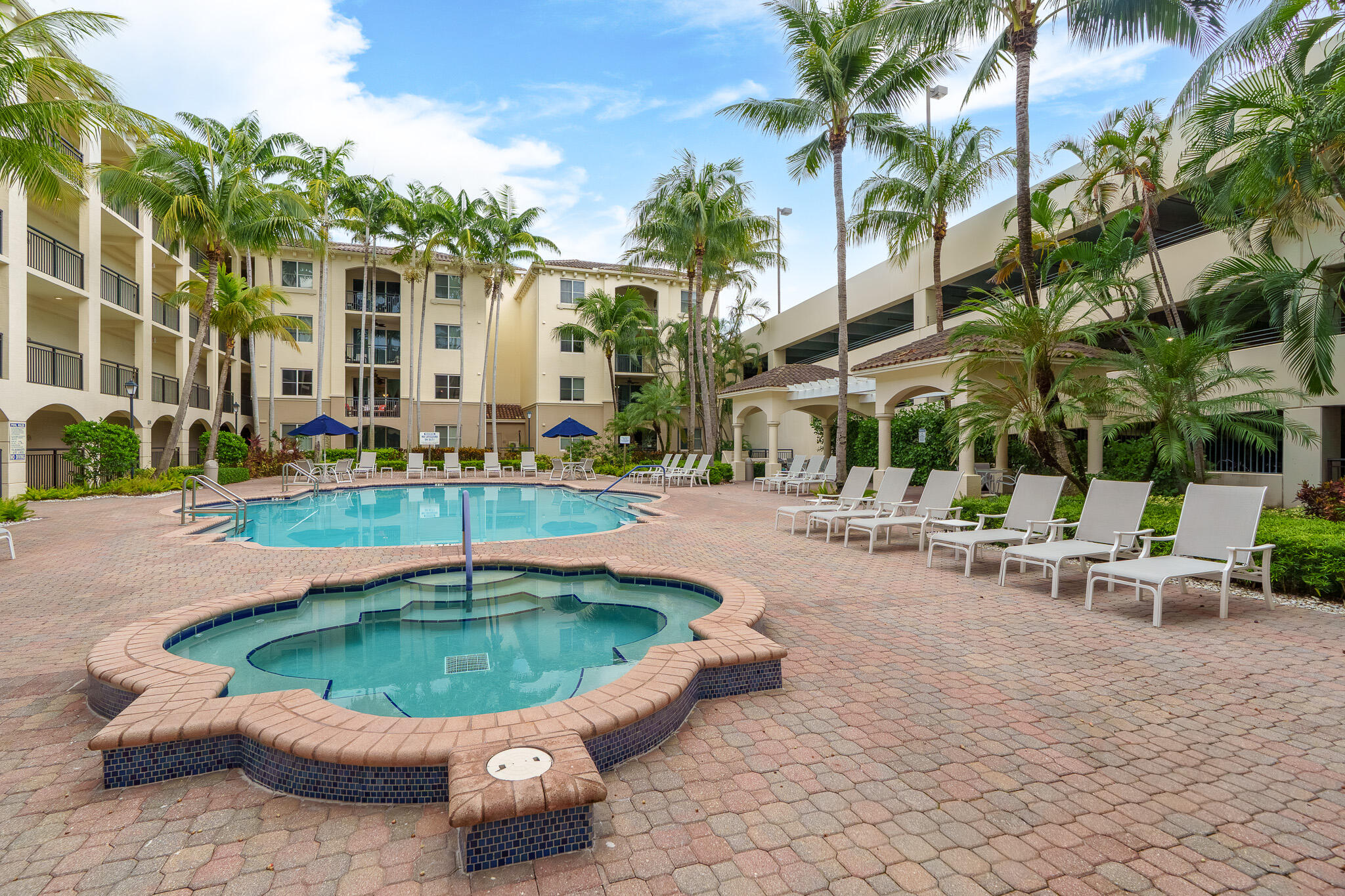 1108 Renaissance Way Boynton Beach, FL 33426 - Photo 6 of 41 Community Hot Tub