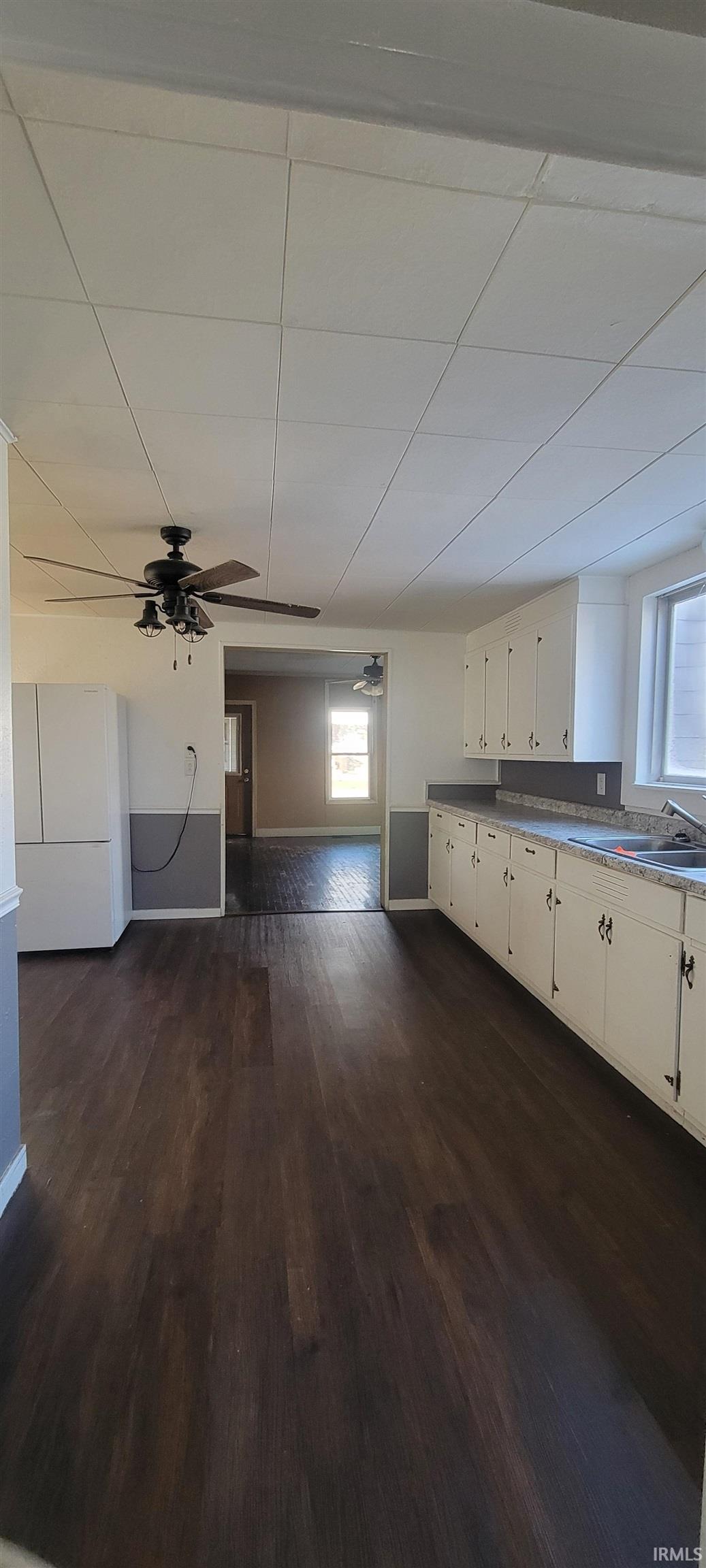 504 North Main Street Patoka, IN 47666 - Photo 9 of 20