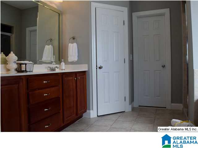 308 Honeysuckle Lane Chelsea, AL 35043 - Photo 10 of 26