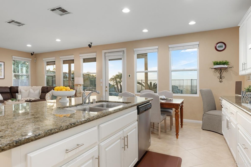 979 Canyon Heights San Marcos, CA 92078 - Photo 19 of 58