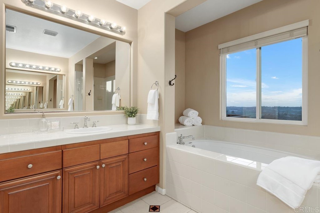 979 Canyon Heights San Marcos, CA 92078 - Photo 32 of 58