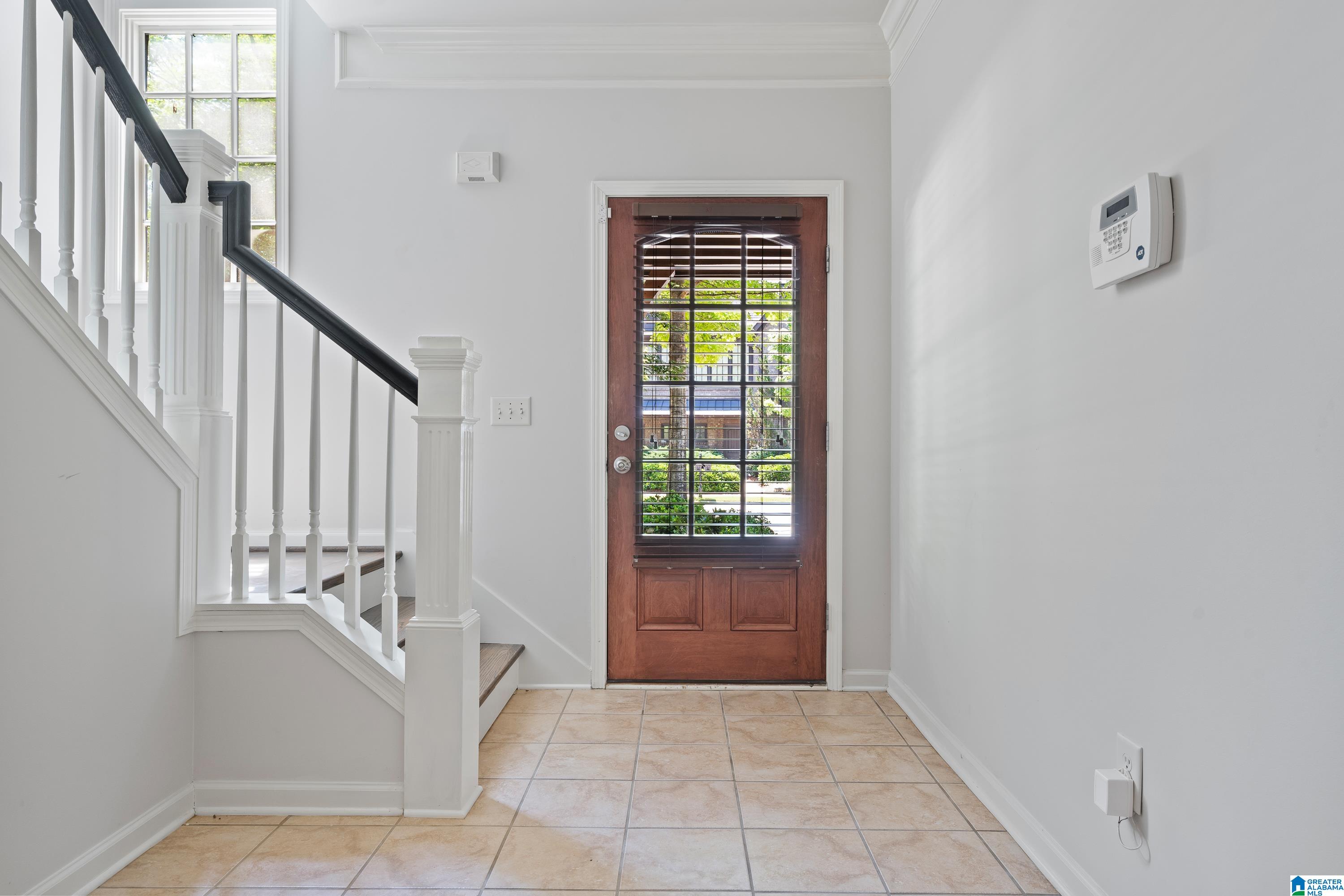 1190 Inverness Cove Way Birmingham, AL 35242 - Photo 5 of 37