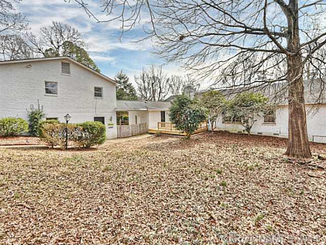 2425 Seth Thomas Road Charlotte, NC 28210 - Photo 15 of 16 Gallery Image 15