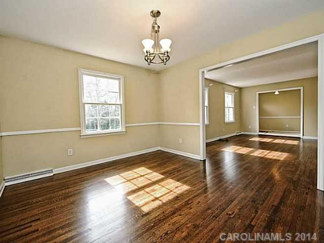 2425 Seth Thomas Road Charlotte, NC 28210 - Photo 4 of 16 Gallery Image 4
