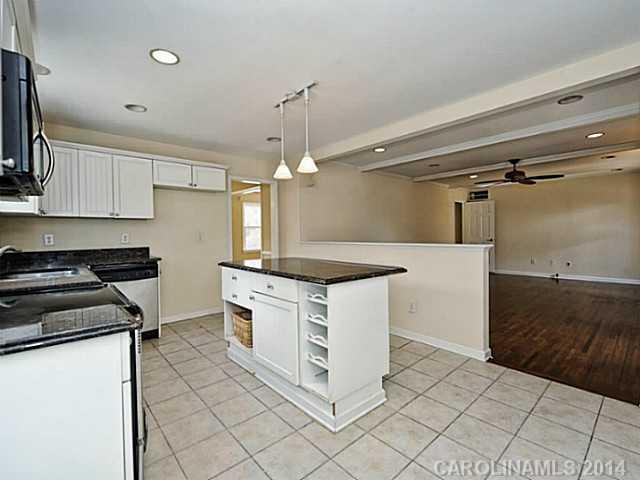 2425 Seth Thomas Road Charlotte, NC 28210 - Photo 8 of 16 Gallery Image 8