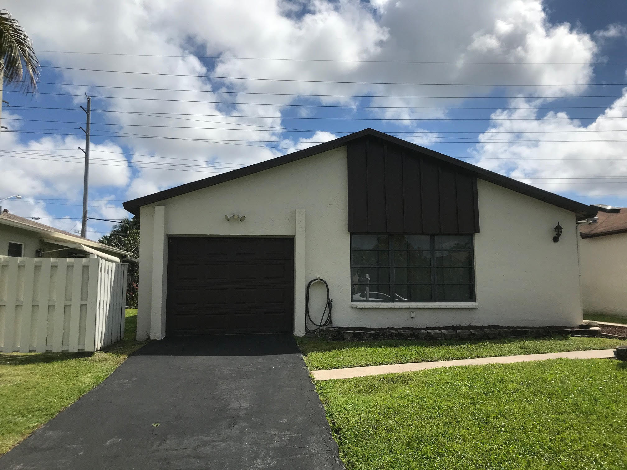 5048 Minto Road Boynton Beach, FL 33472 - Photo 1 of 12 Welcome!
