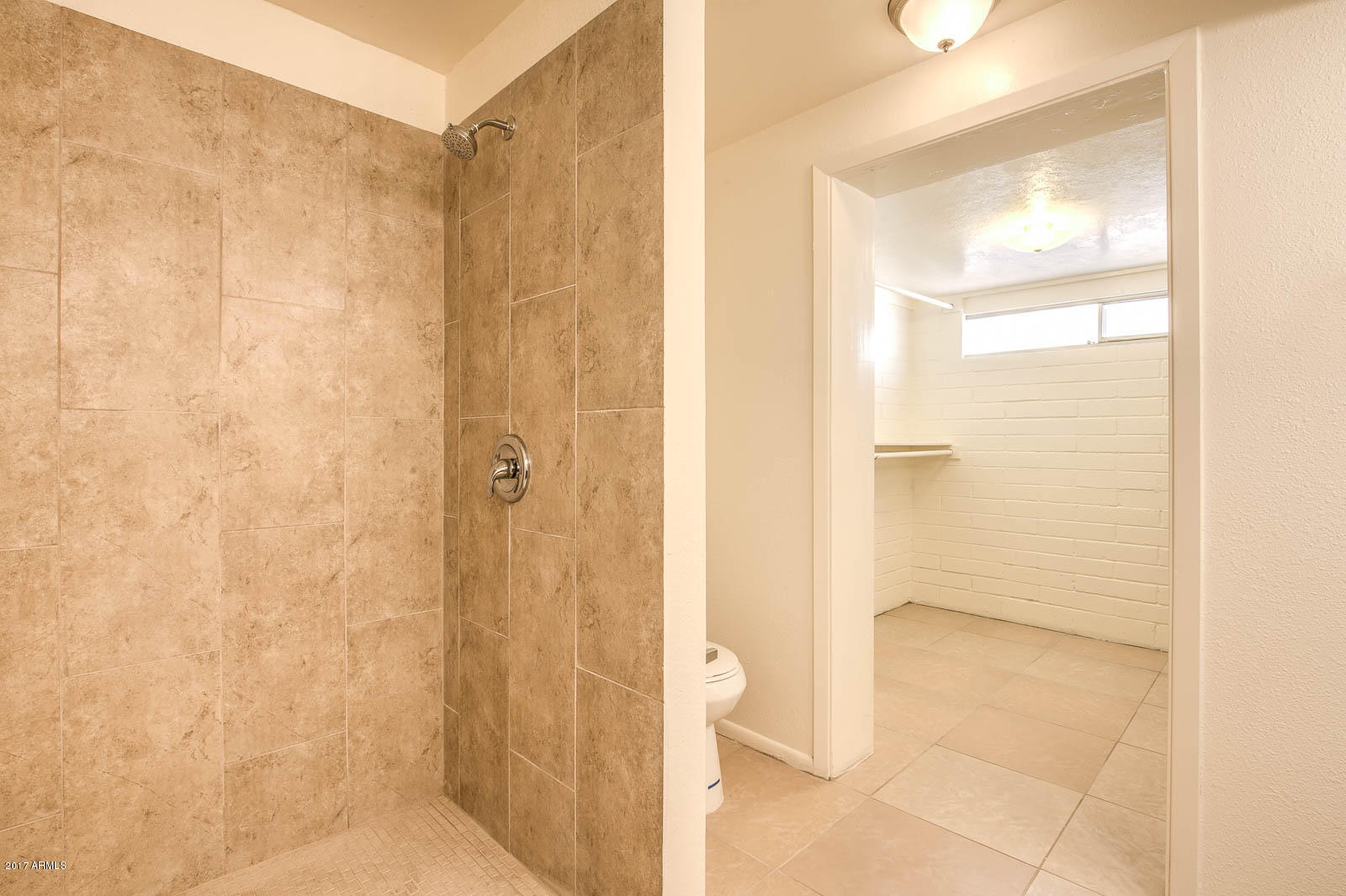 3726 West Royal Palm Road Phoenix, AZ 85051 - Photo 14 of 28 Master Bathroom