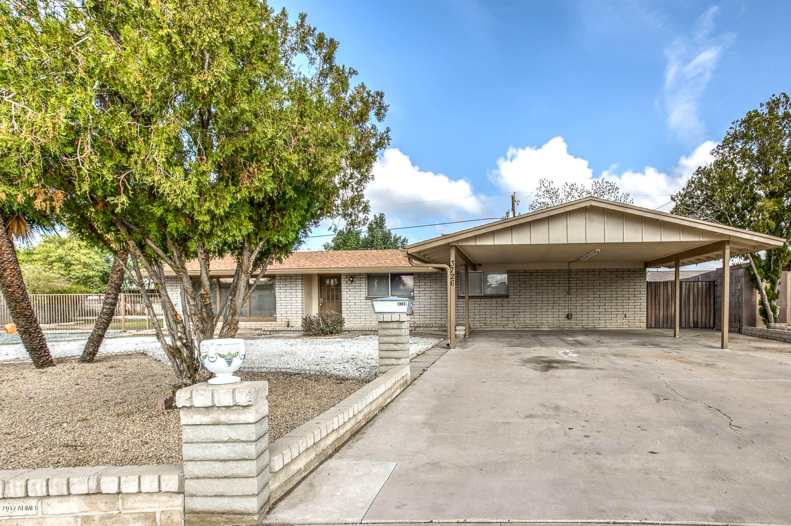 3726 West Royal Palm Road Phoenix, AZ 85051 - Photo 2 of 28 Front