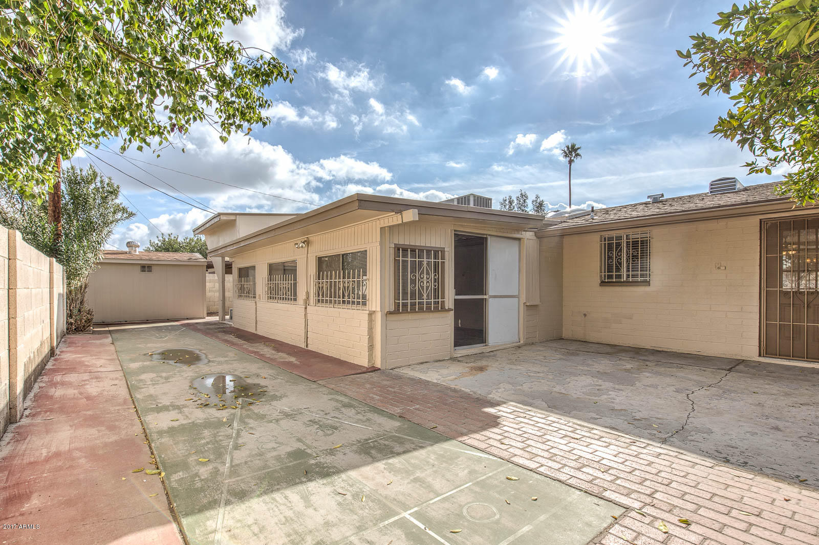 3726 West Royal Palm Road Phoenix, AZ 85051 - Photo 27 of 28 Backyard