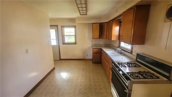 $69,900 | 508 Highland Avenue, Kittanning, PA 16201