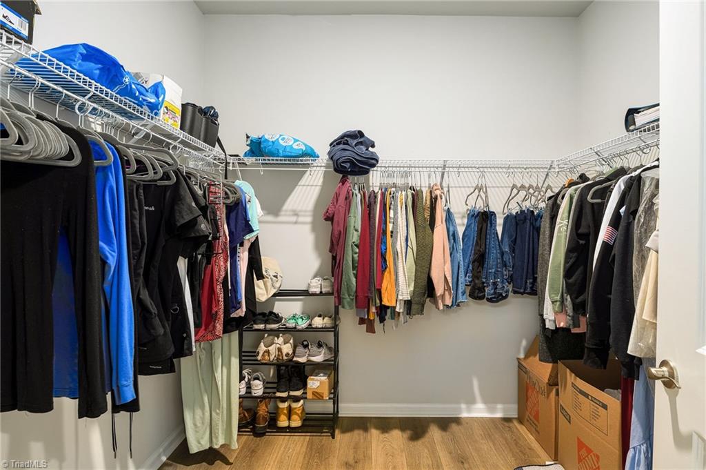 4258 Limestone Court Clemmons, NC 27012 - Photo 20 of 32 Large walk-in closet
